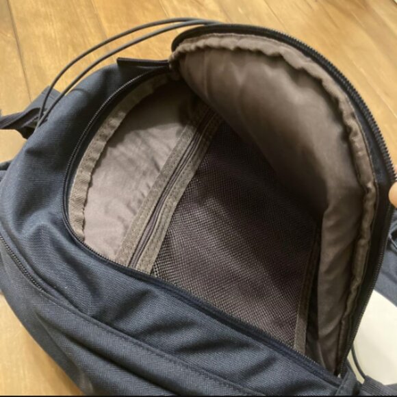 Nike Hayward 2.0 Backpack Polyester Shell & Adjustable Straps Black/Black/White - Picture 3 of 3